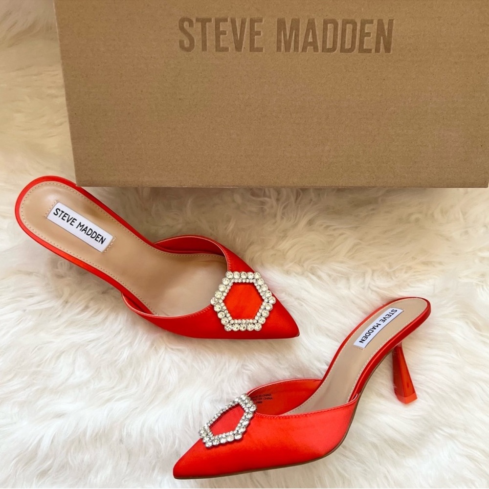 New! Steve Madden Luxe City Rhinestone Satin Mules Slides Heels - Picture 2 of 13